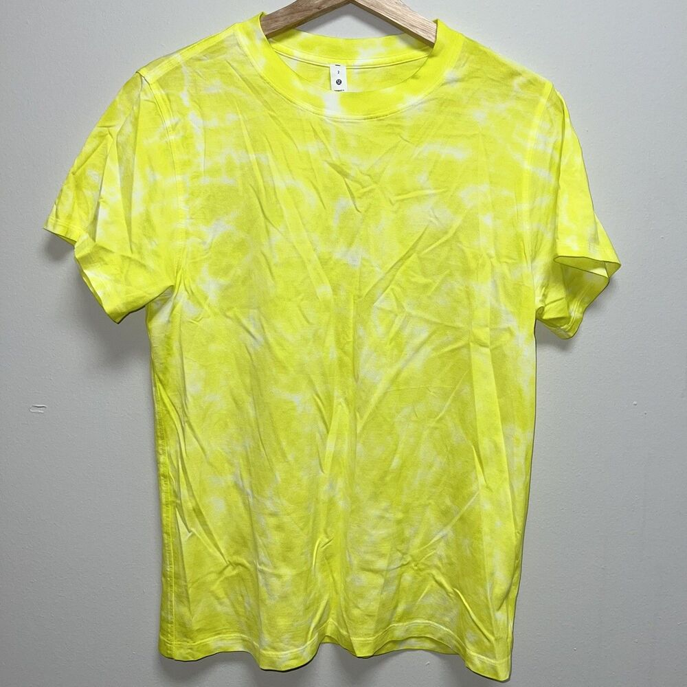 All Yours Cotton T-Shirt in the Tie Dye lululemon Highlight Yellow sz 2 womens